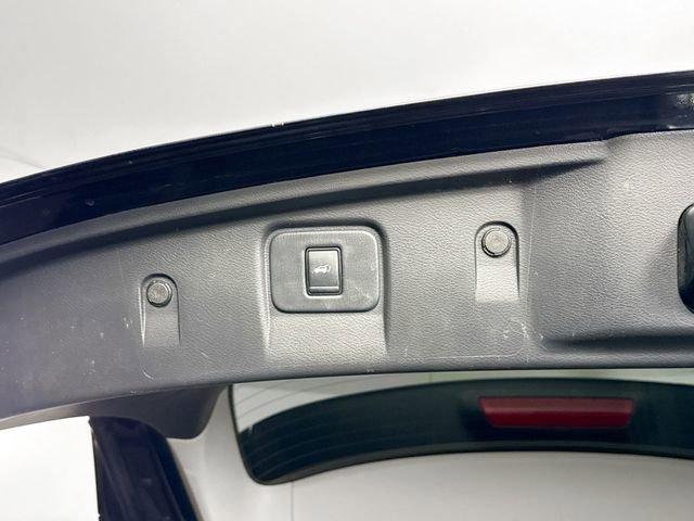 Used 2017 Nissan Murano Platinum w/ Platinum Technology Package image 37