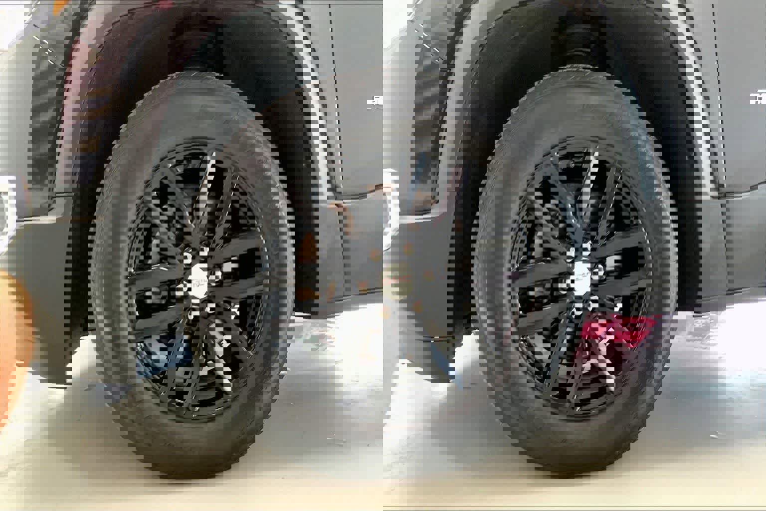 Used 2019 GMC Acadia SLT image 8