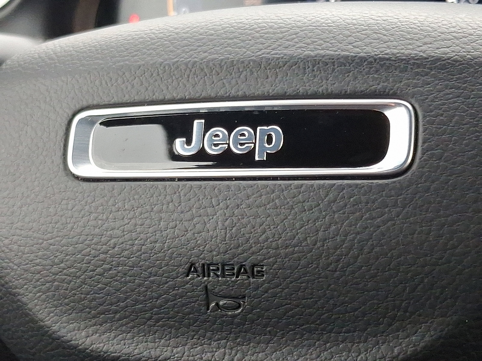 Certified 2024 Jeep Grand Cherokee L Limited image 25