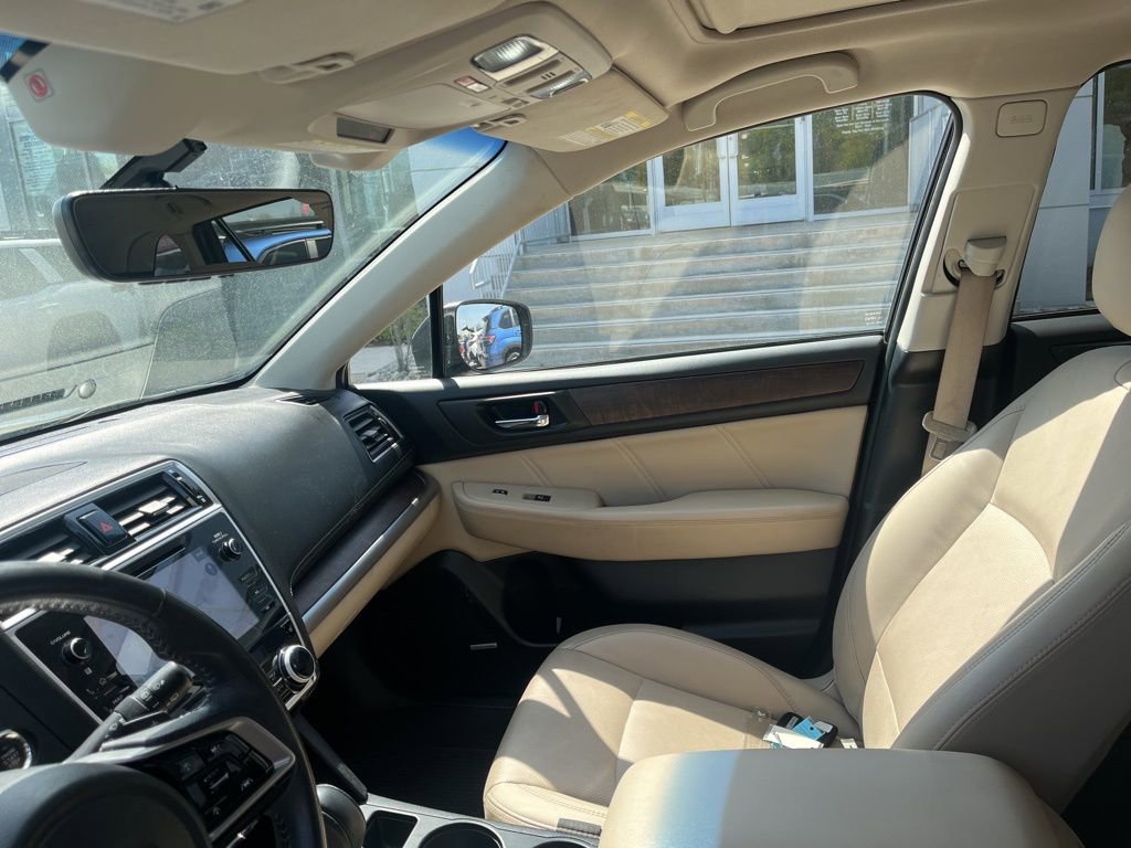 Used 2018 Subaru Outback 2.5i Limited image 12