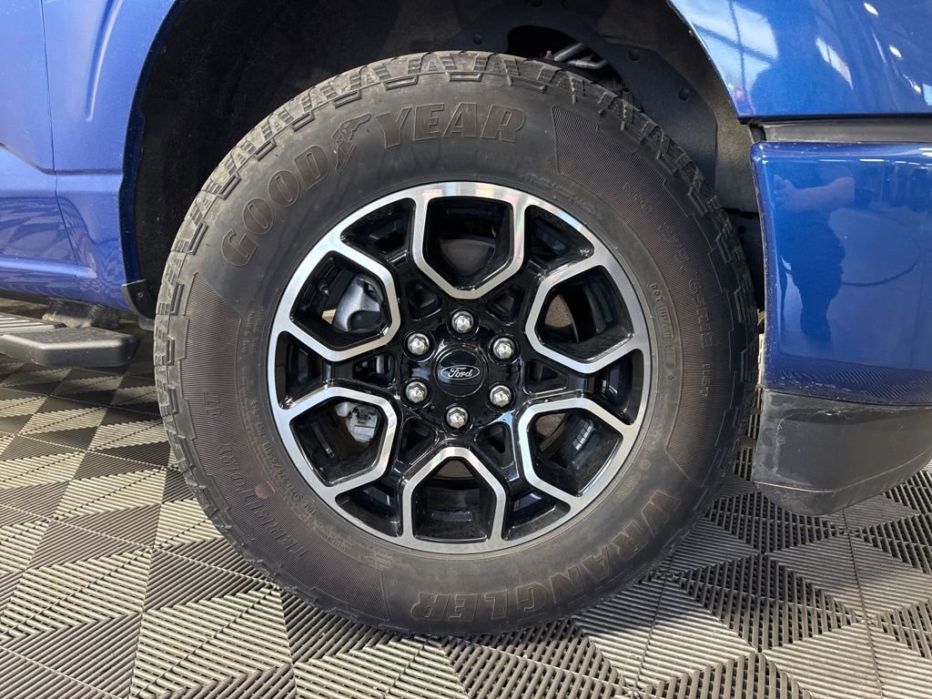 Used 2023 Ford F150 XLT w/ Equipment Group 302A High image 13