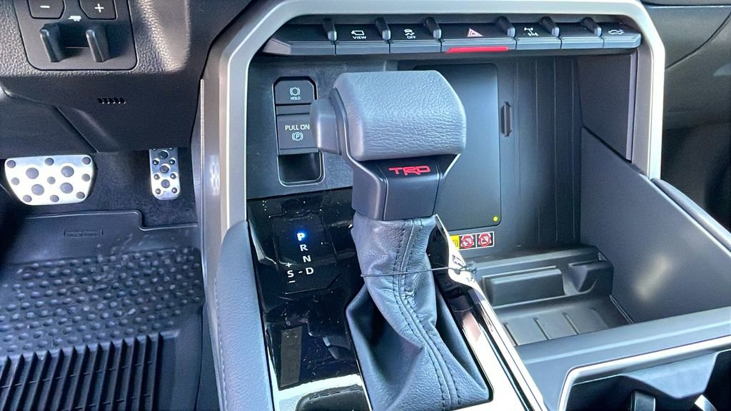 New 2026 Toyota Tundra Limited AWD/4WD image 18