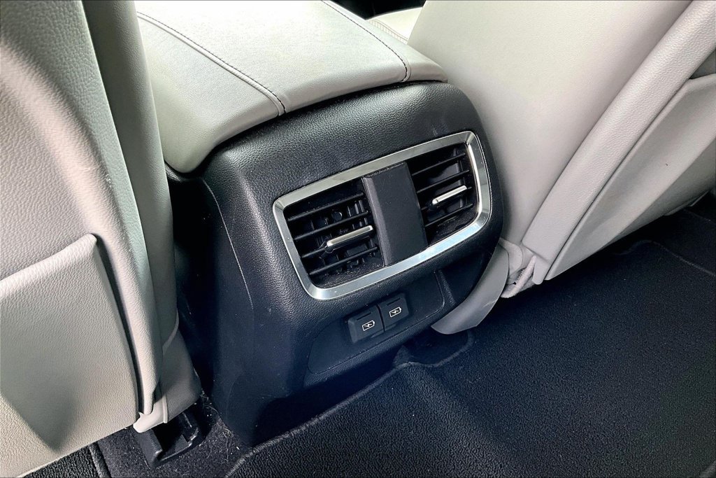 Used 2019 Acura RDX w/ Technology Package AWD/4WD image 28