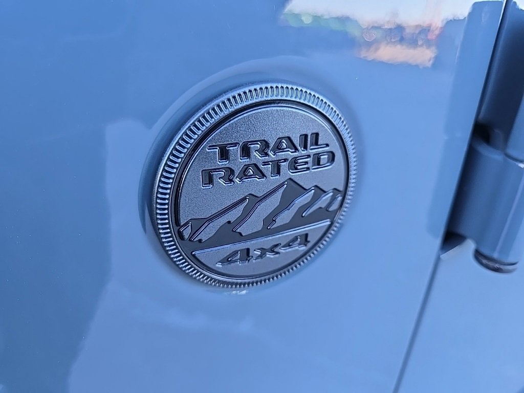 Used 2024 Jeep Wrangler Sport image 18