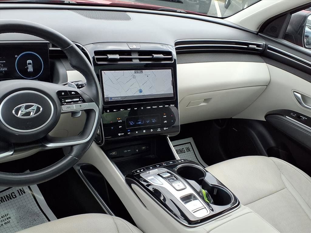 Used 2022 Hyundai Tucson Limited image 17