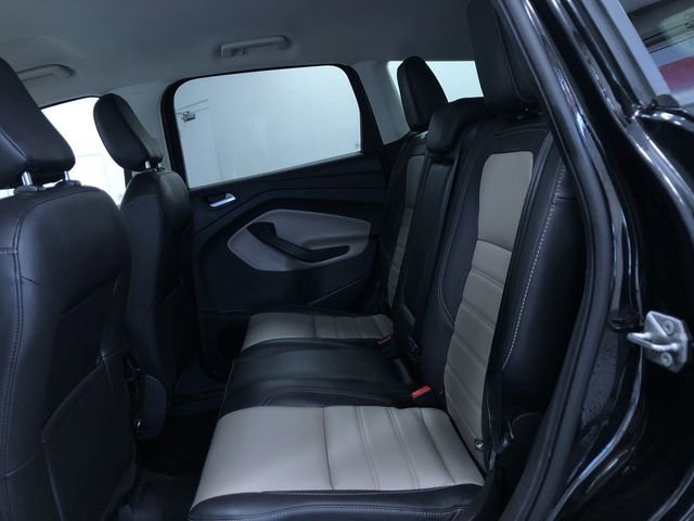 Used 2019 Ford Escape SEL w/ SEL Sport Appearance Package image 21