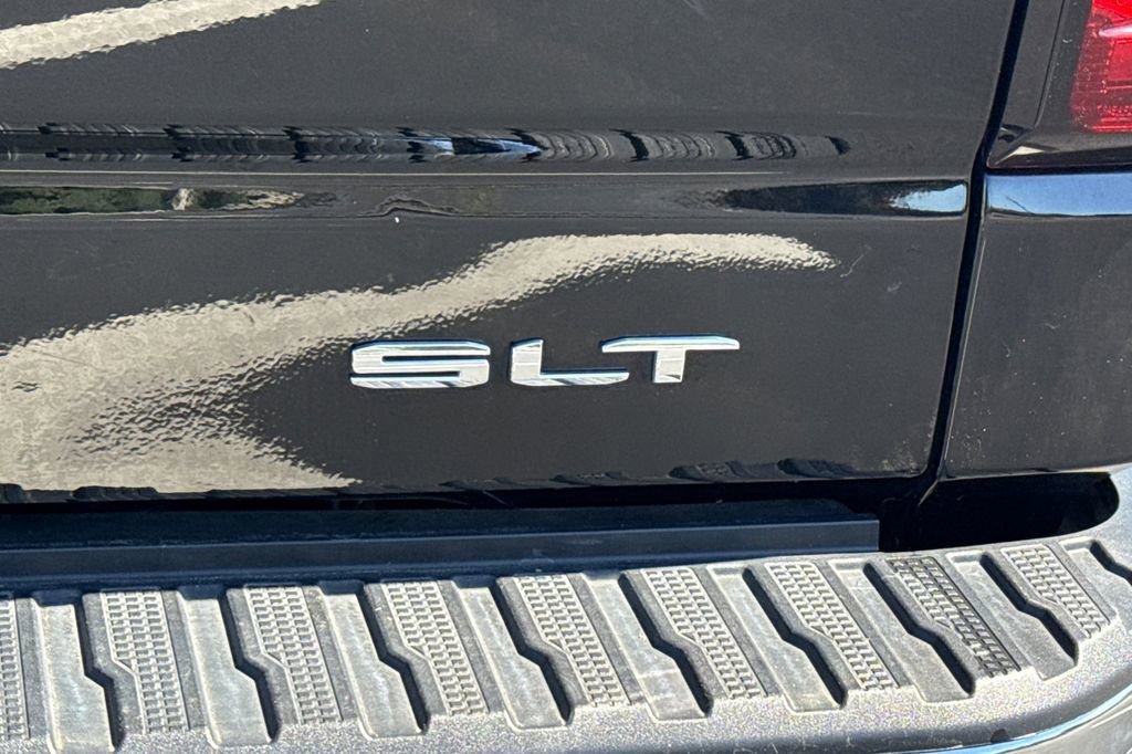 Used 2025 GMC Sierra 1500 SLT RWD image 13