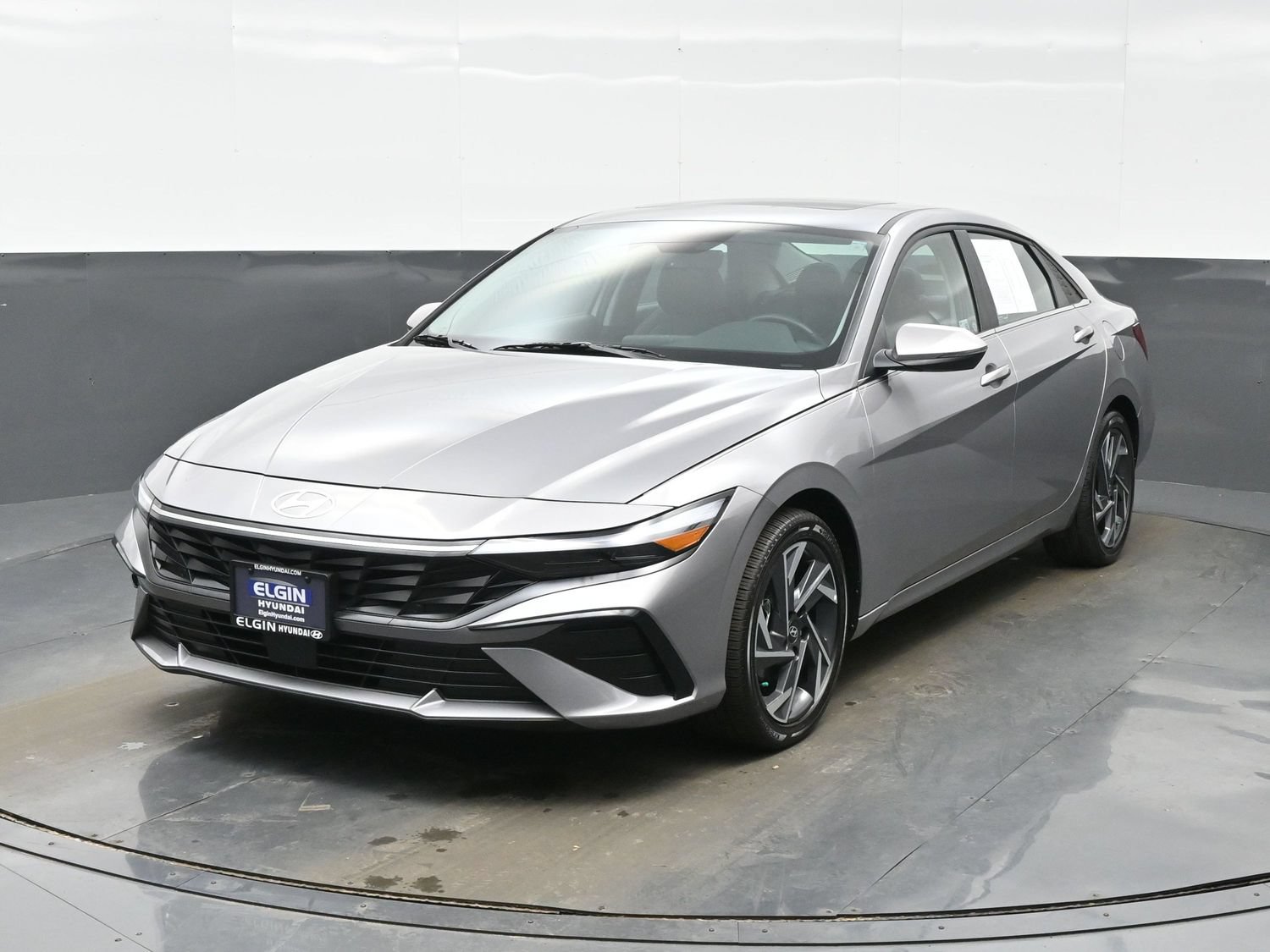 Used 2025 Hyundai Elantra Limited