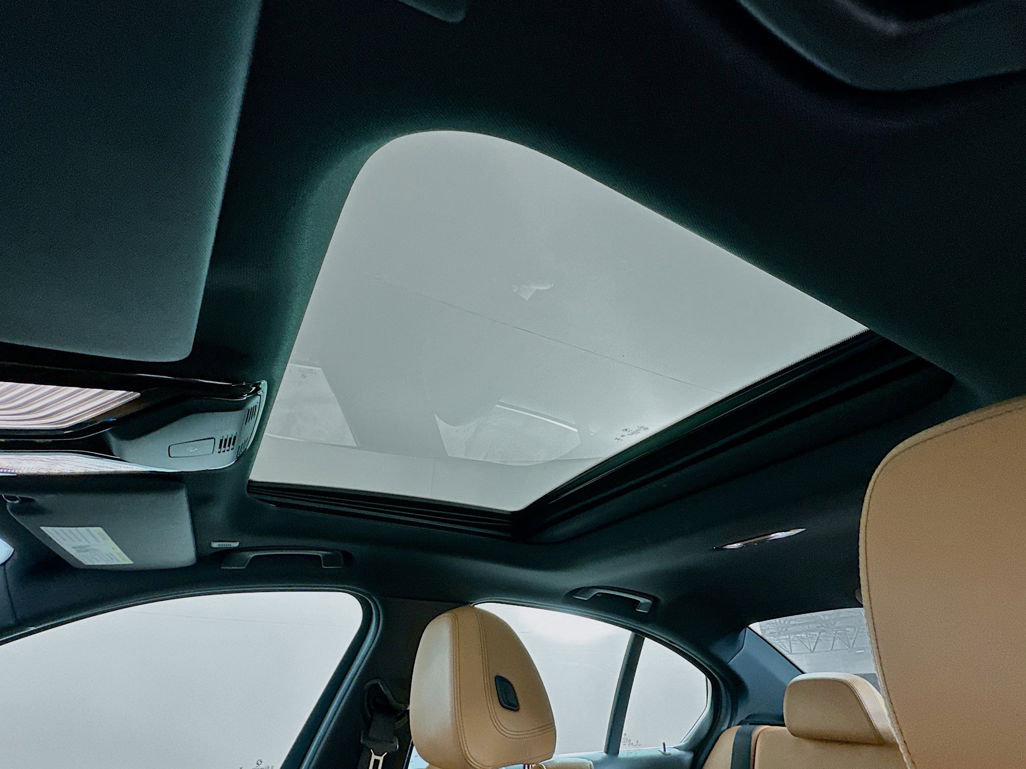 Used 2024 BMW 330i xDrive Sedan w/ Premium Package image 26