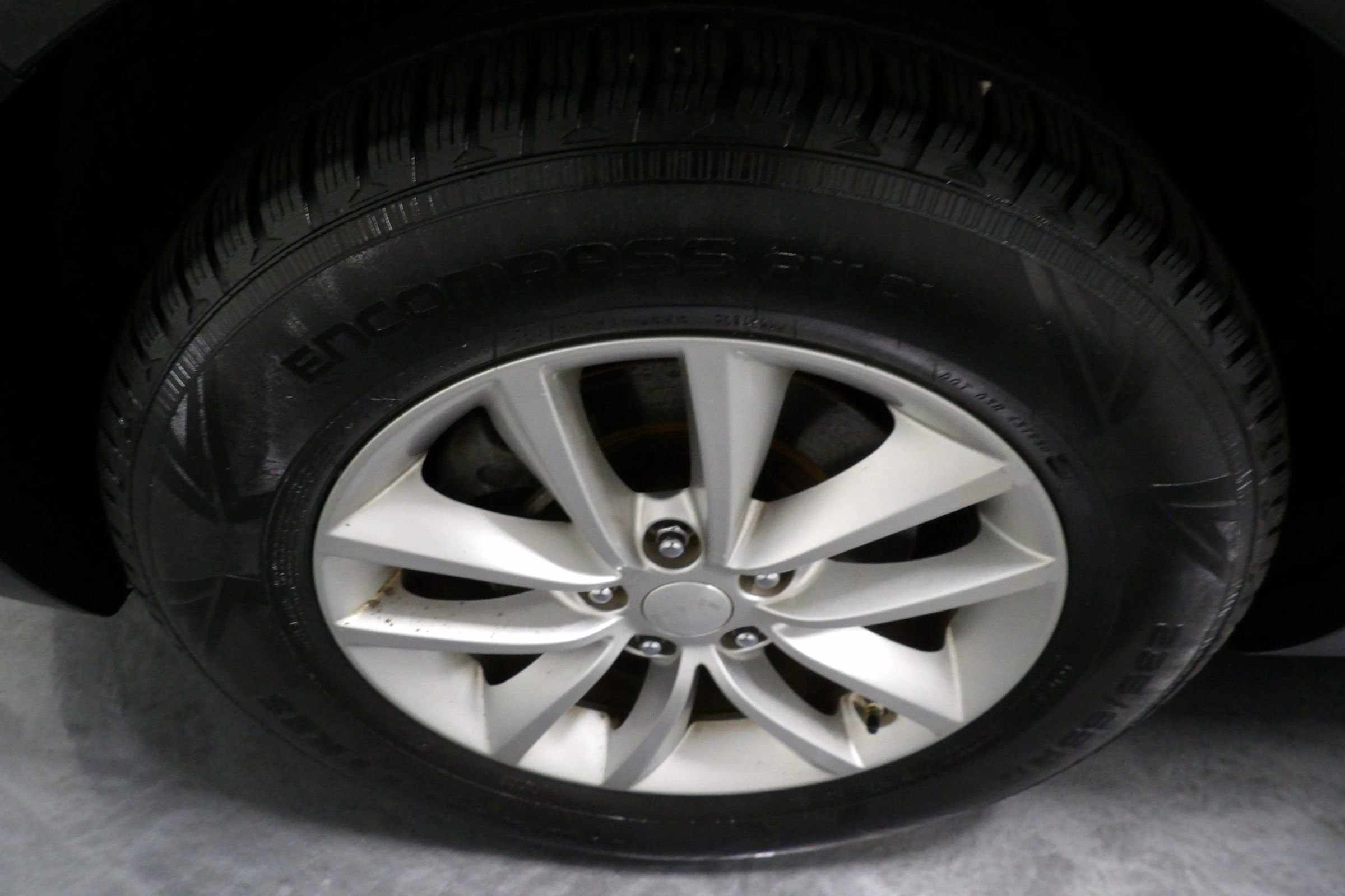 Used 2017 Kia Sorento L image 19