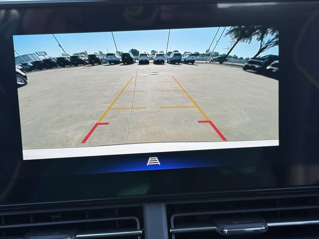 New 2026 Chevrolet Trax ACTIV w/ Sunroof Package image 17