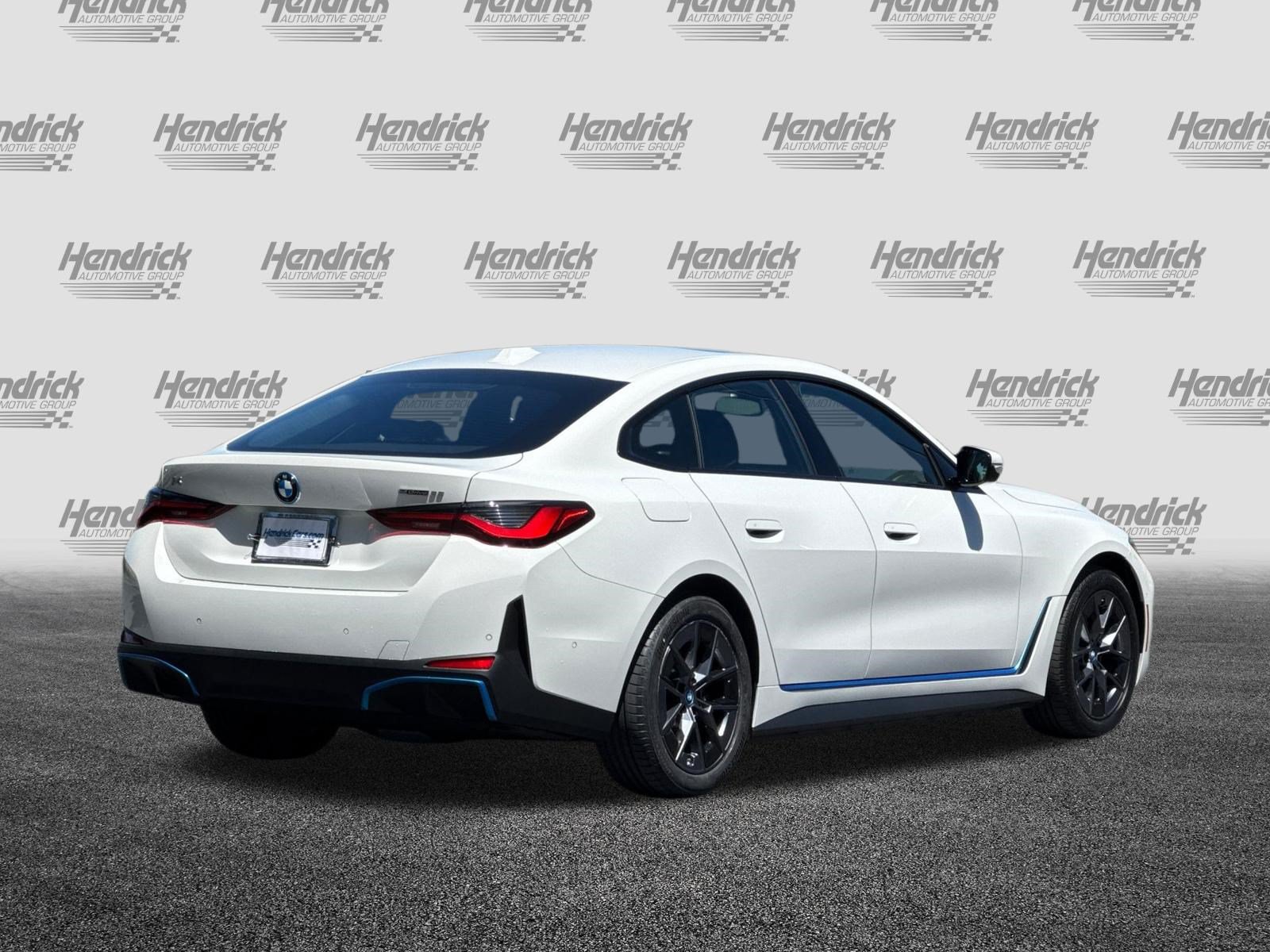 Used 2023 BMW i4 eDrive35 w/ Premium Package RWD image 5