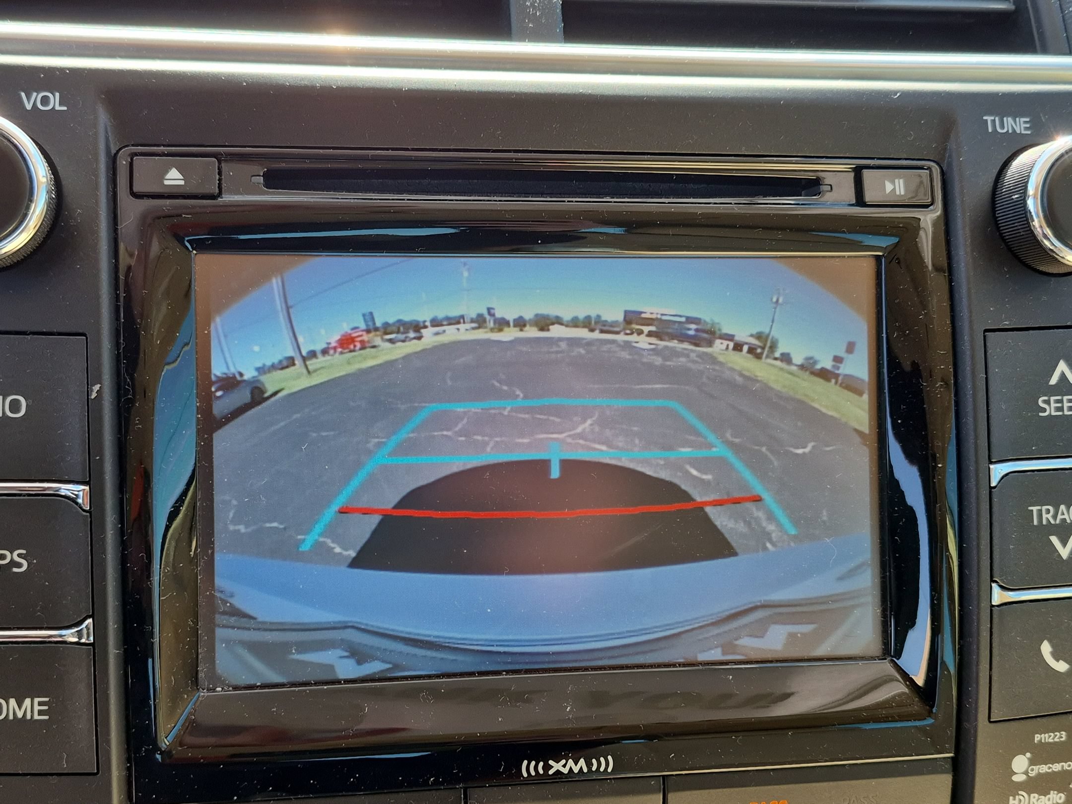 Used 2017 Toyota Camry XLE FWD image 22