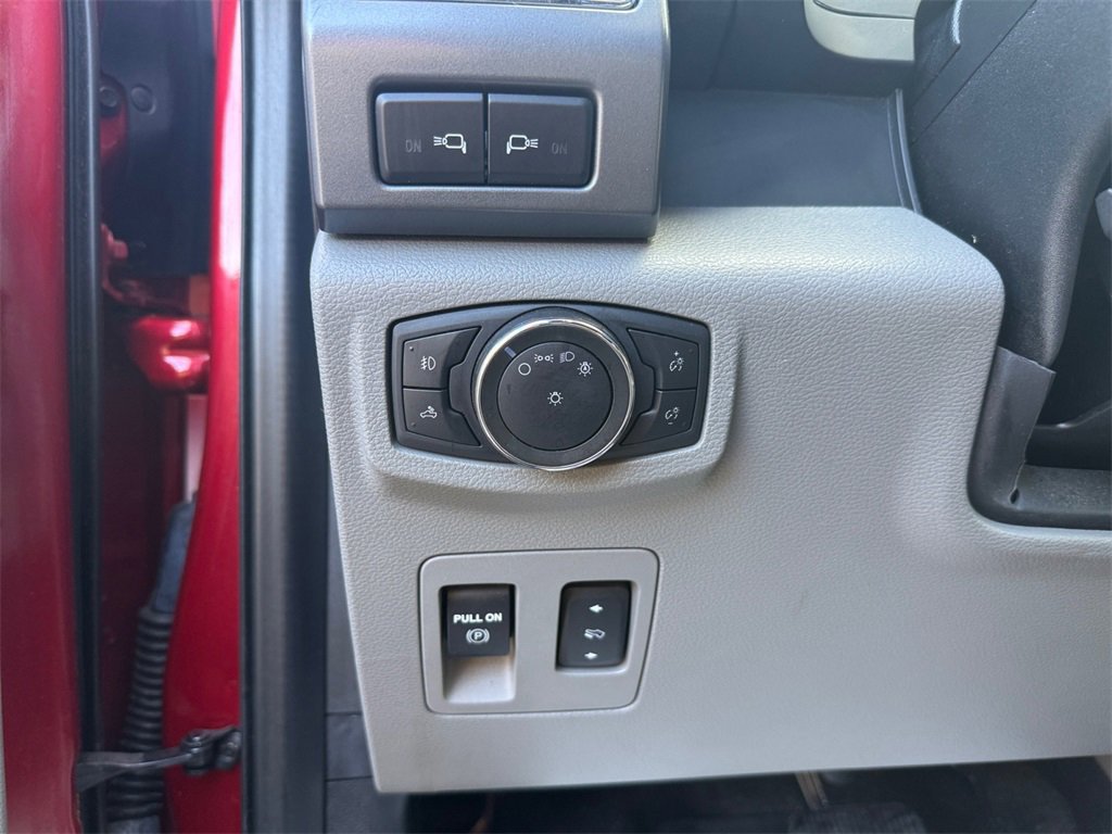 Used 2020 Ford F150 XLT w/ Equipment Group 302A Luxury image 17