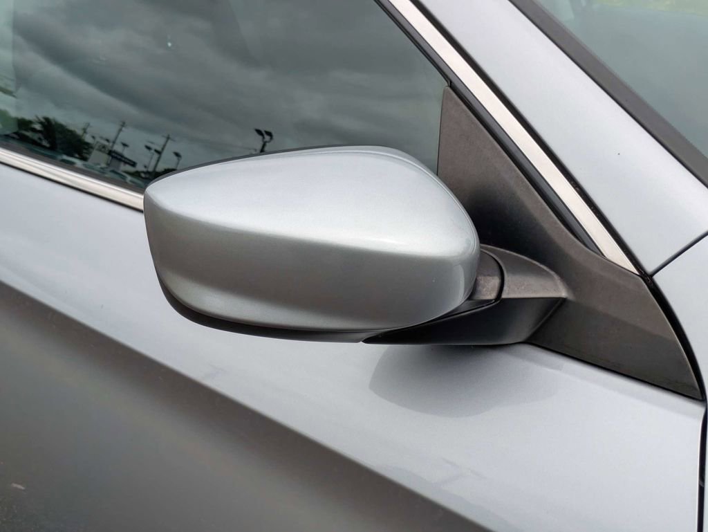 Used 2016 Honda Accord LX image 12