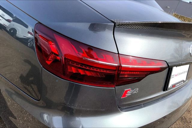Used 2020 Audi S4 Premium Plus w/ Premium Plus Package image 29