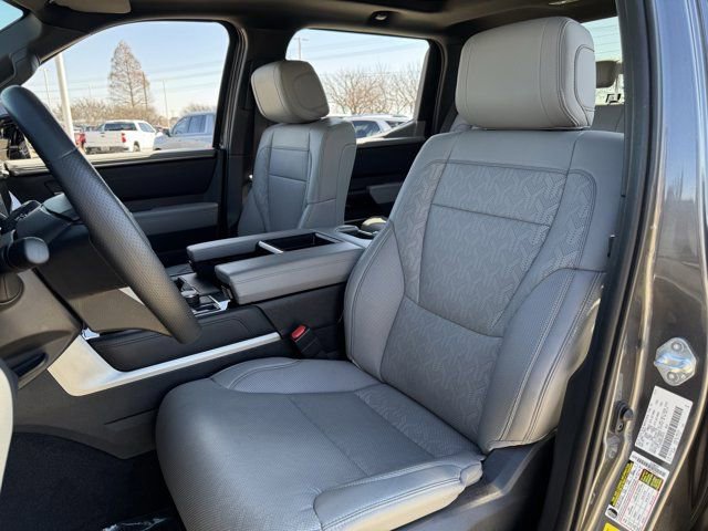Used 2025 Toyota Tundra Limited w/ Power Package image 30