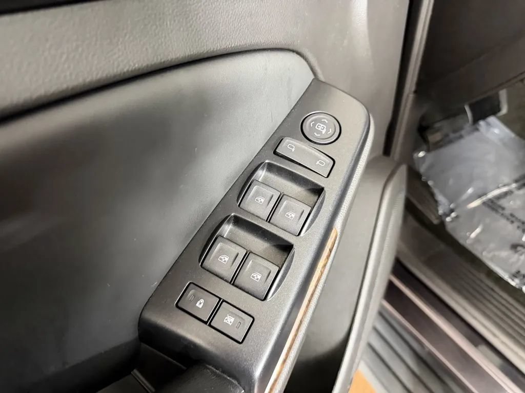 Used 2017 Chevrolet Tahoe LS w/ Max Trailering Package AWD/4WD image 15