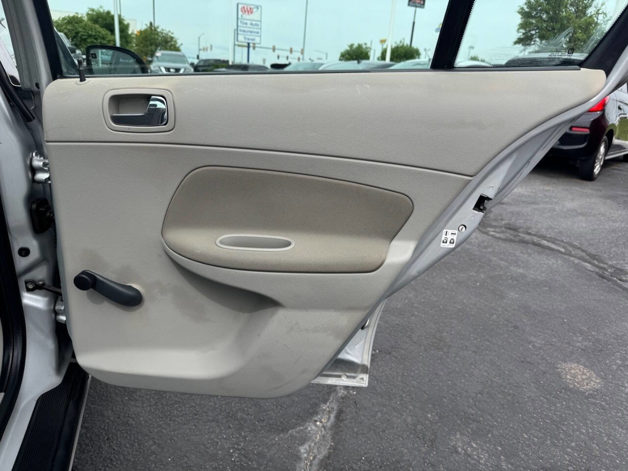 Used 2006 Chevrolet Cobalt LS FWD image 21