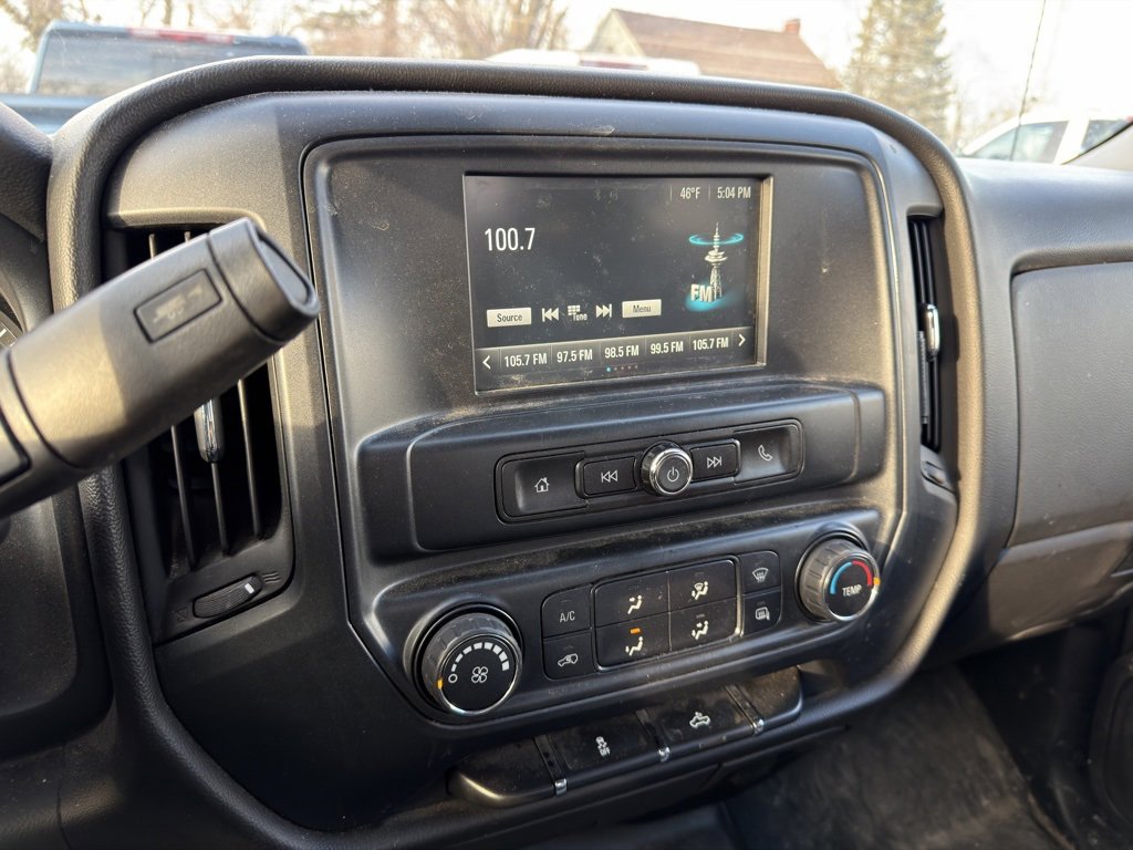 Used 2016 Chevrolet Silverado 1500 Custom image 9