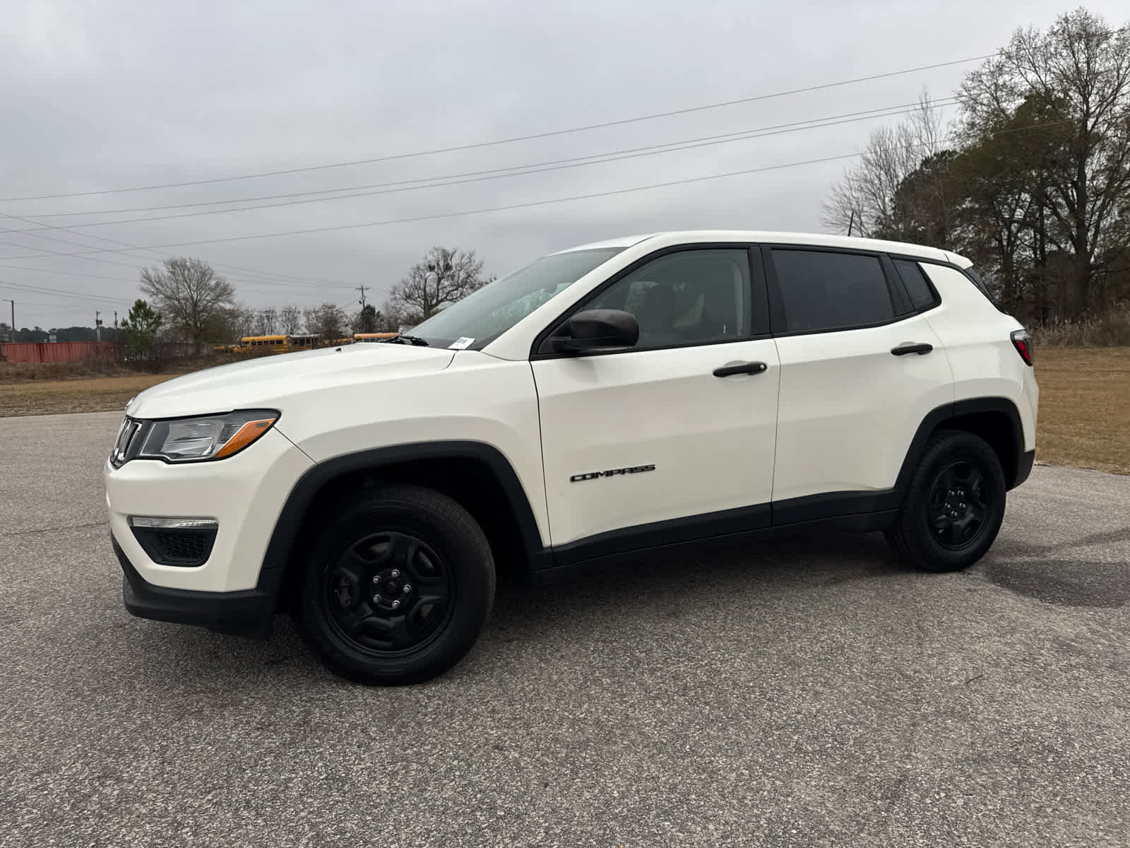 Used 2020 Jeep Compass Sport image 3