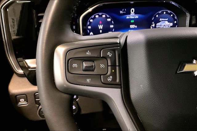 Used 2024 Chevrolet Silverado 1500 LT image 12