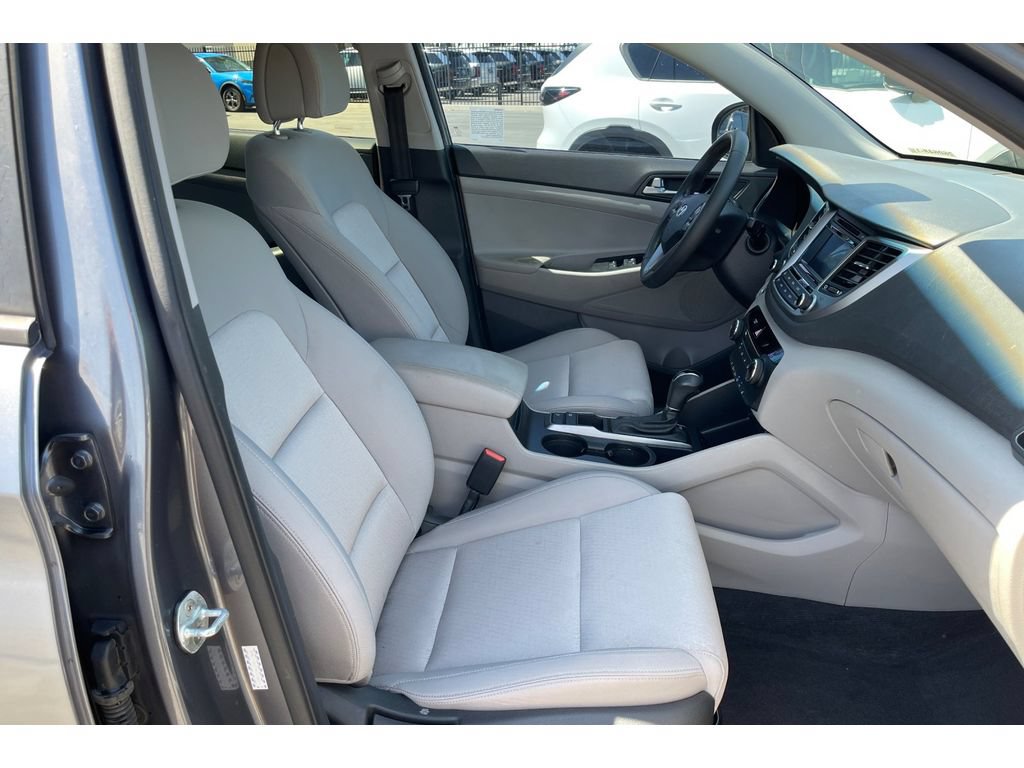 Used 2017 Hyundai Tucson Sport w/ Cargo Package FWD image 20
