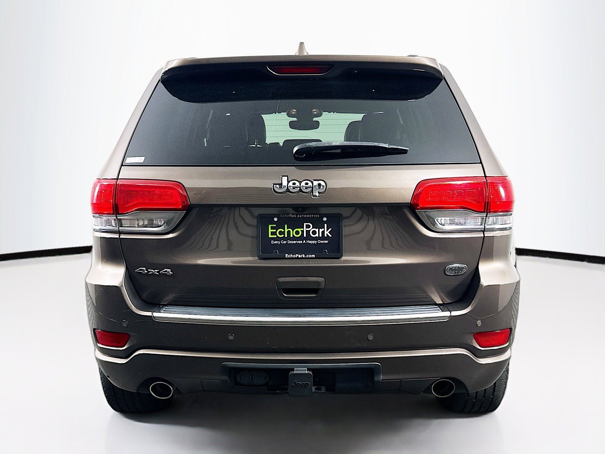 Used 2017 Jeep Grand Cherokee Overland AWD/4WD image 7