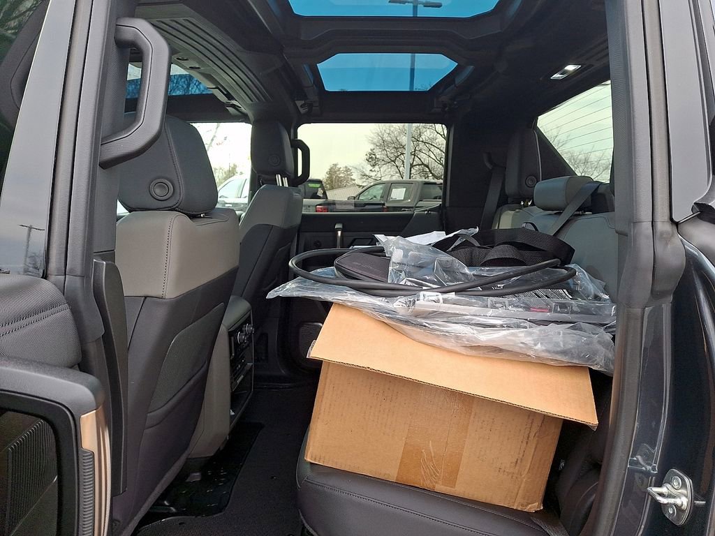 New 2025 GMC Hummer EV 3X w/ Battery Pack, 24 Module Pack image 6