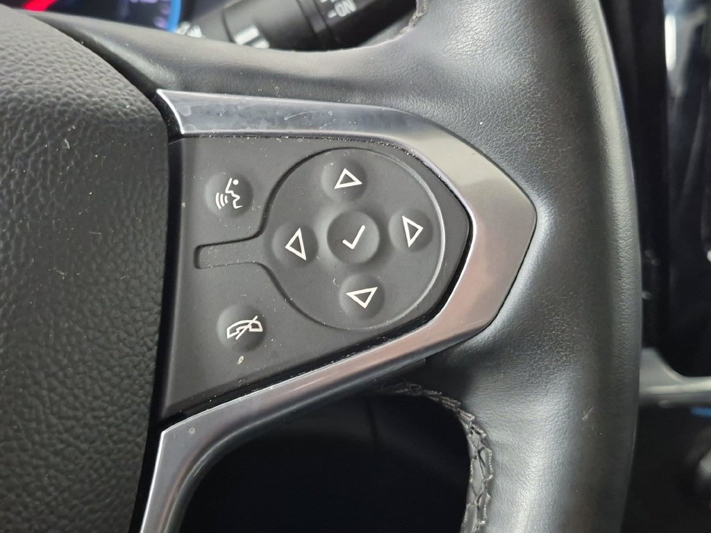 Used 2023 Chevrolet Traverse RS AWD/4WD image 19