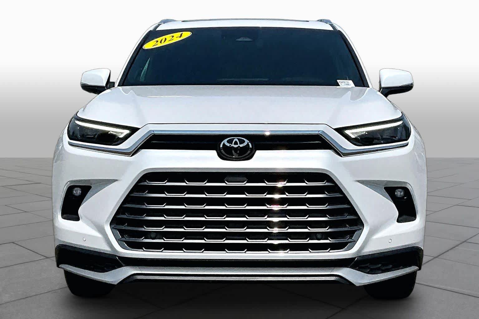 Certified 2024 Toyota Grand Highlander AWD Hybrid image 3