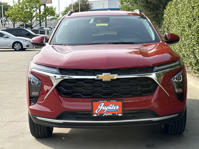 New 2026 Chevrolet Trax LT w/ Driver Confidence Package FWD image 8
