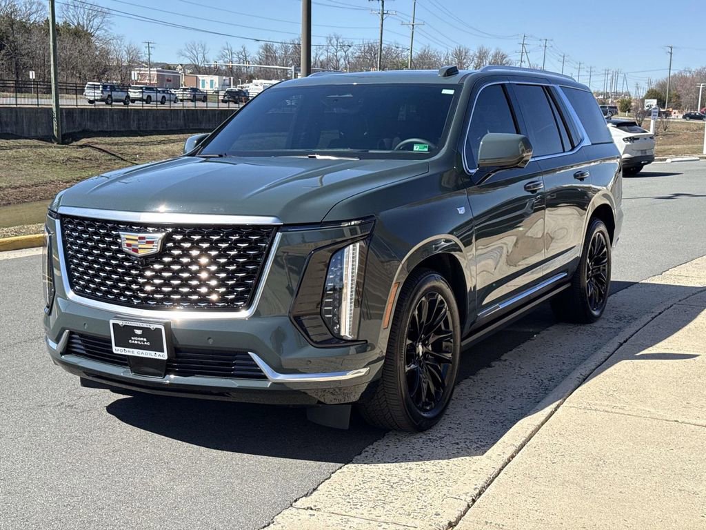 Used 2025 Cadillac Escalade Premium Luxury w/ Touring Package image 16