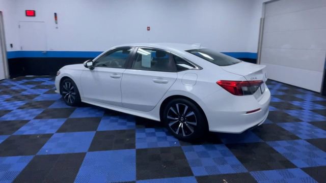 Used 2023 Honda Civic EX image 6