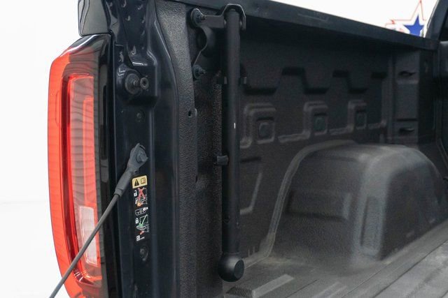 Used 2022 GMC Sierra 1500 AT4X image 12
