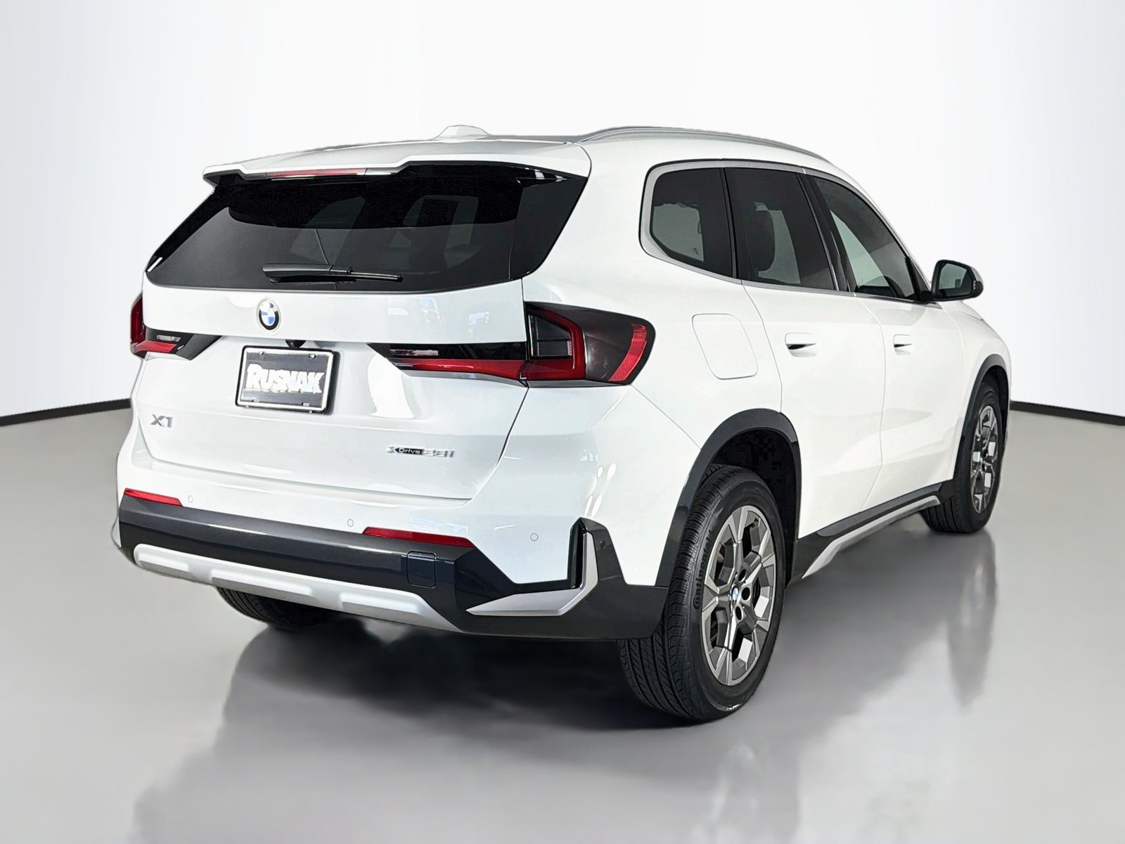 Certified 2023 BMW X1 xDrive28i w/ Convenience Package AWD/4WD image 7
