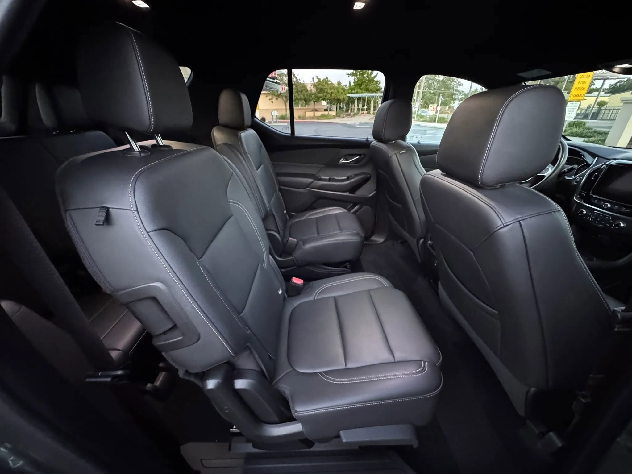 Used 2022 Chevrolet Traverse LT w/ LPO, Floor Liner Package image 16