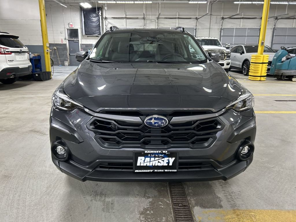 Certified 2025 Subaru Crosstrek 2.5i Limited image 3