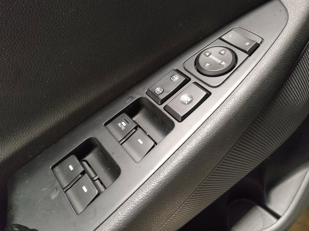 Used 2019 Hyundai Tucson Value FWD image 27