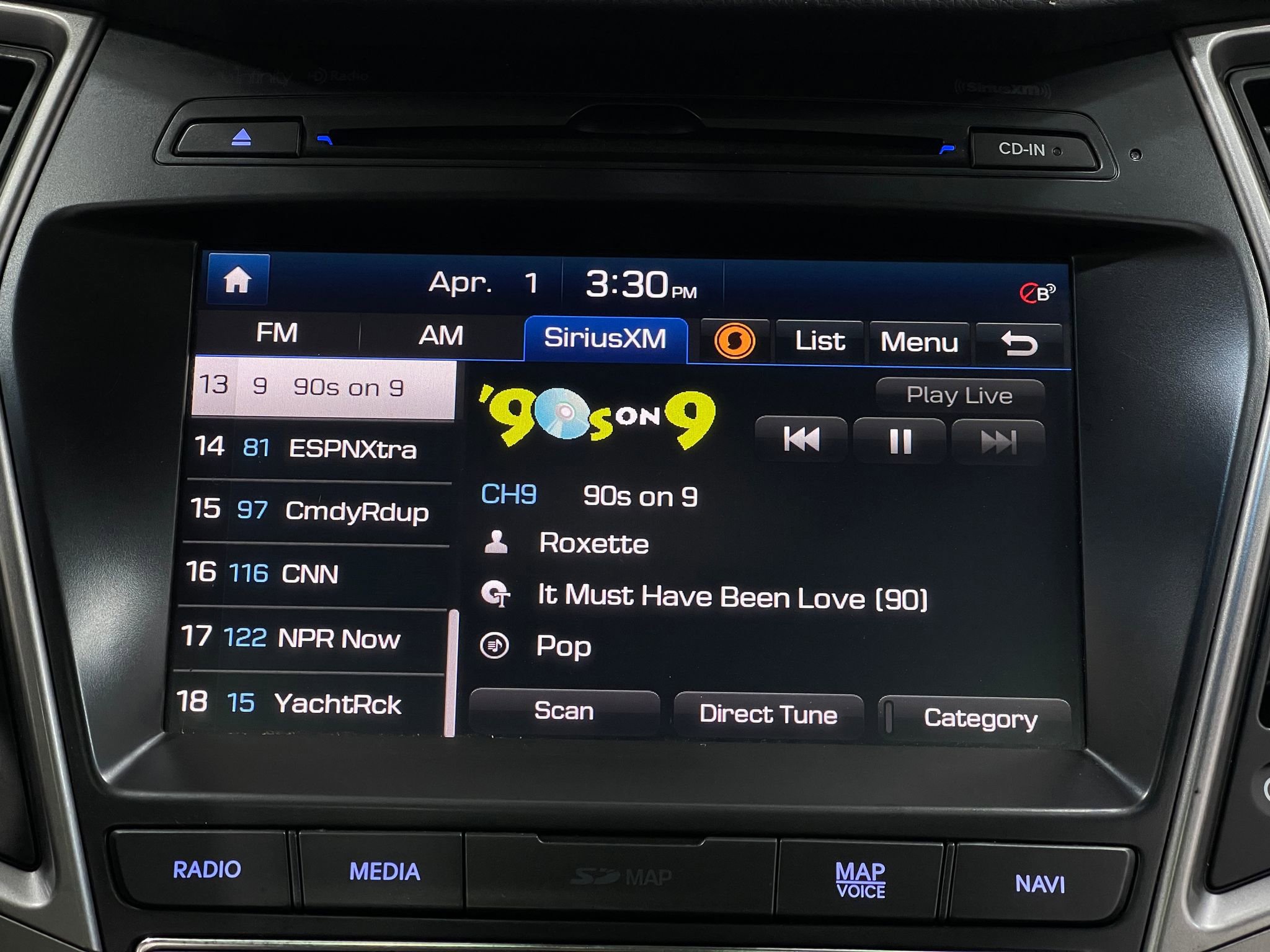 Used 2017 Hyundai Santa Fe FWD w/ SE Ultimate Tech Package 03 image 23