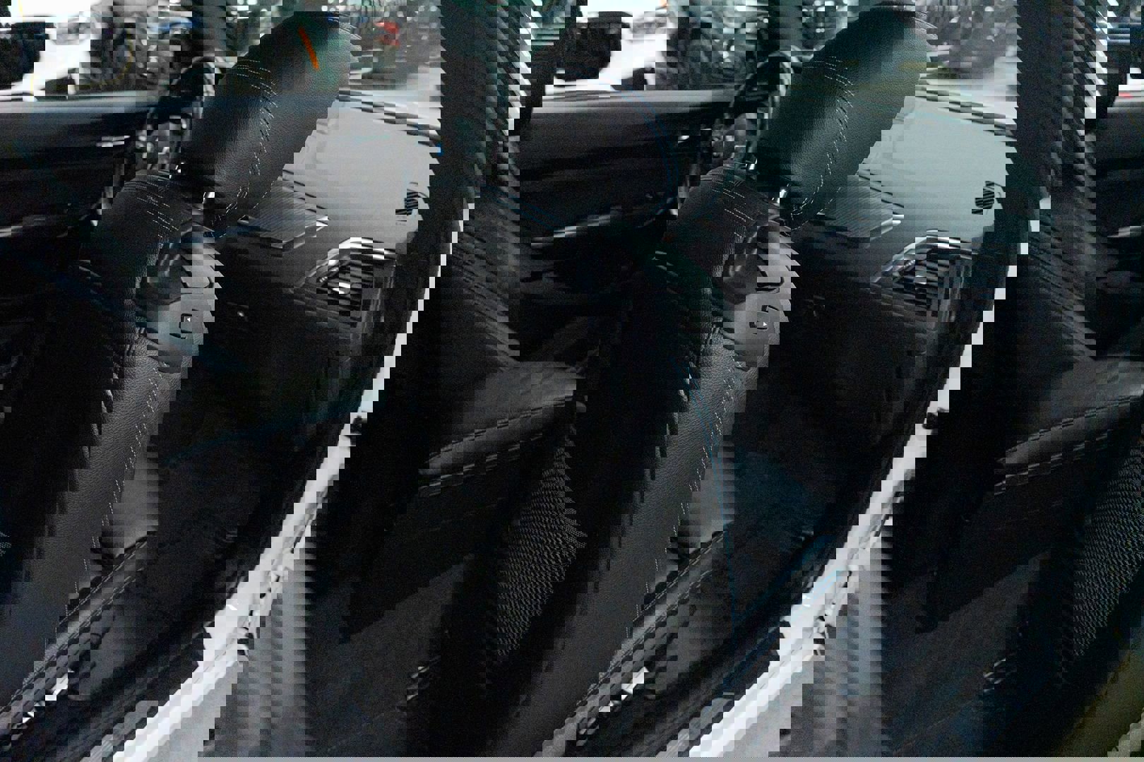 Used 2018 BMW M2 image 28