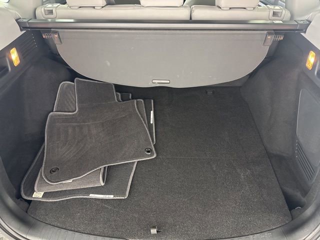 Used 2020 Honda CR-V Touring image 32