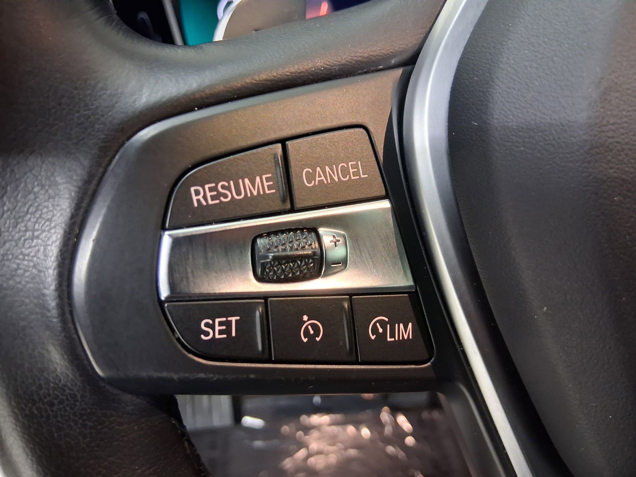 Used 2023 BMW 430i Coupe w/ Convenience Package RWD image 15