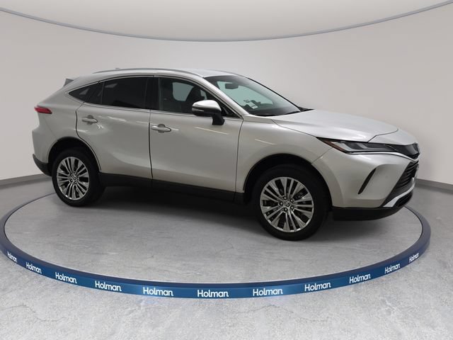 Certified 2024 Toyota Venza Limited AWD/4WD image 3