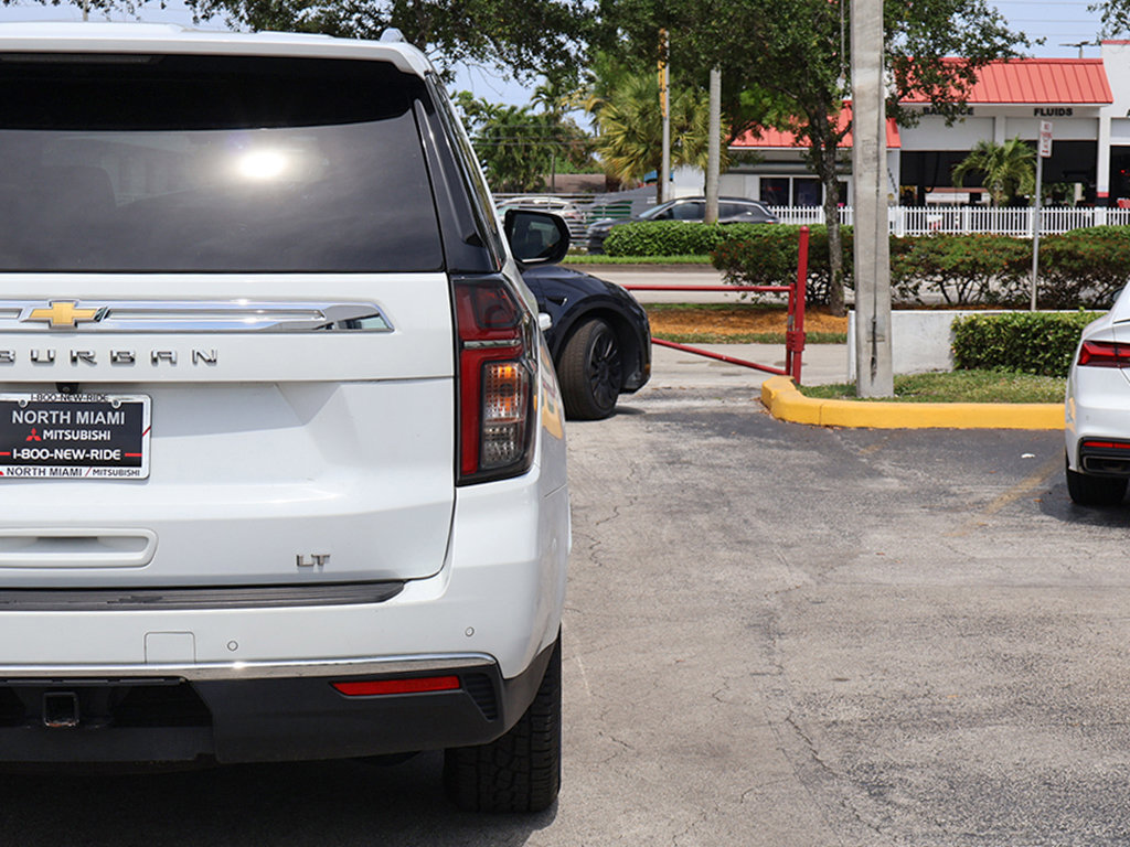 Used 2024 Chevrolet Suburban LT AWD/4WD image 19