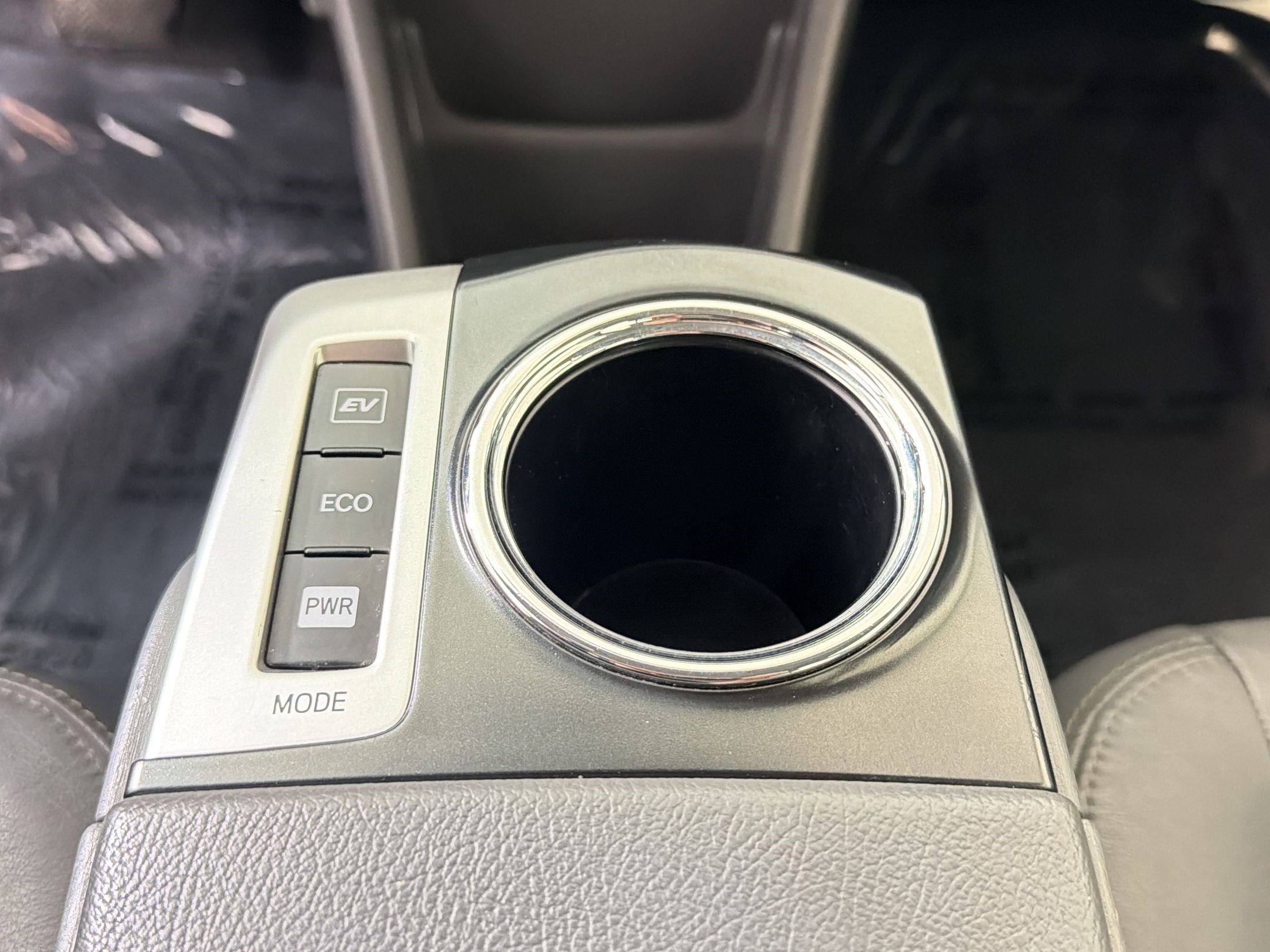 Used 2012 Toyota Prius V Three FWD image 24