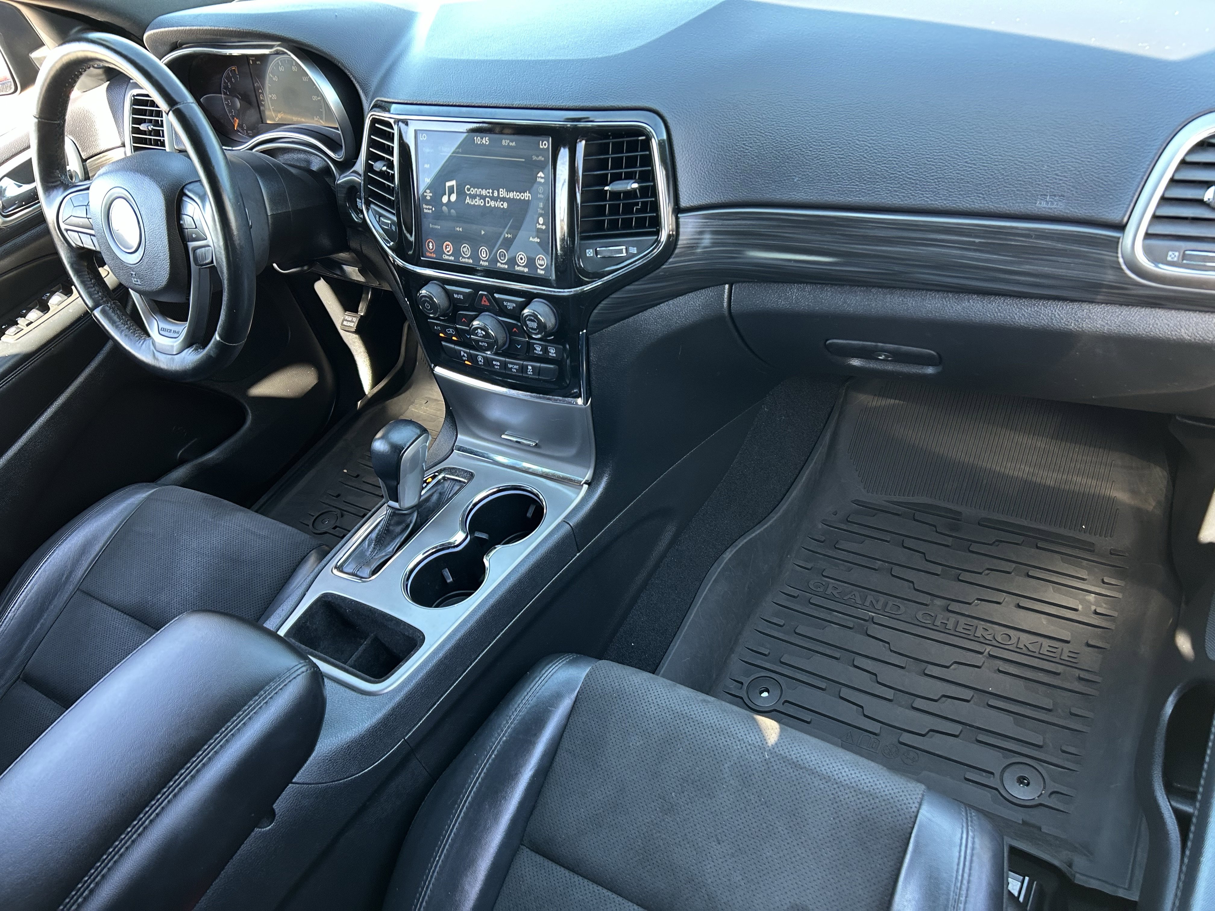 Certified 2021 Jeep Grand Cherokee Laredo X AWD/4WD image 11