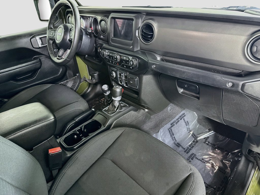 Used 2022 Jeep Gladiator Sport AWD/4WD image 32