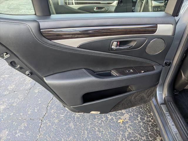 Used 2017 Lexus LS 460 AWD w/ Comfort Package image 13