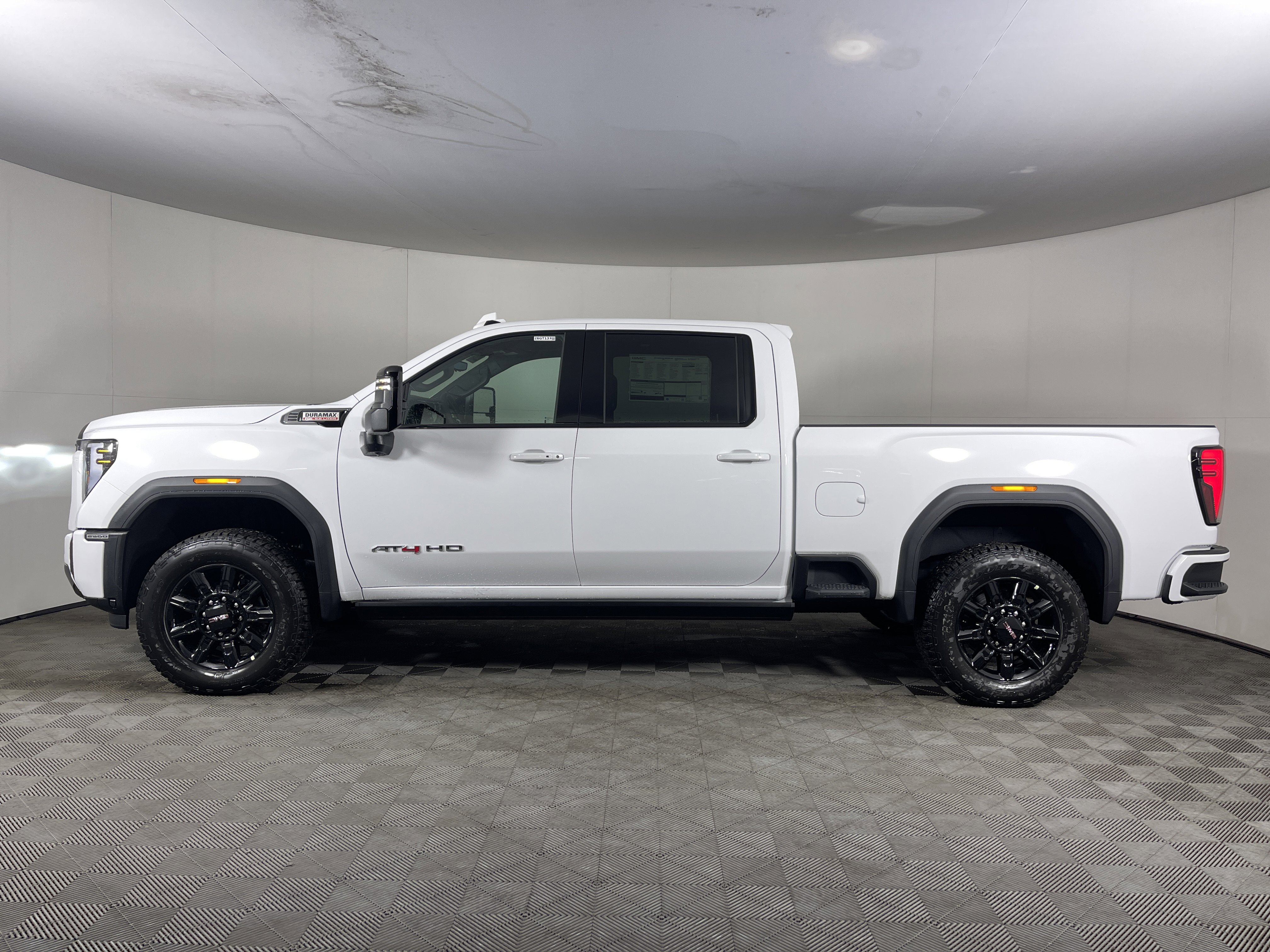 New 2026 GMC Sierra 2500 AT4 w/ AT4 Premium Plus Package image 3